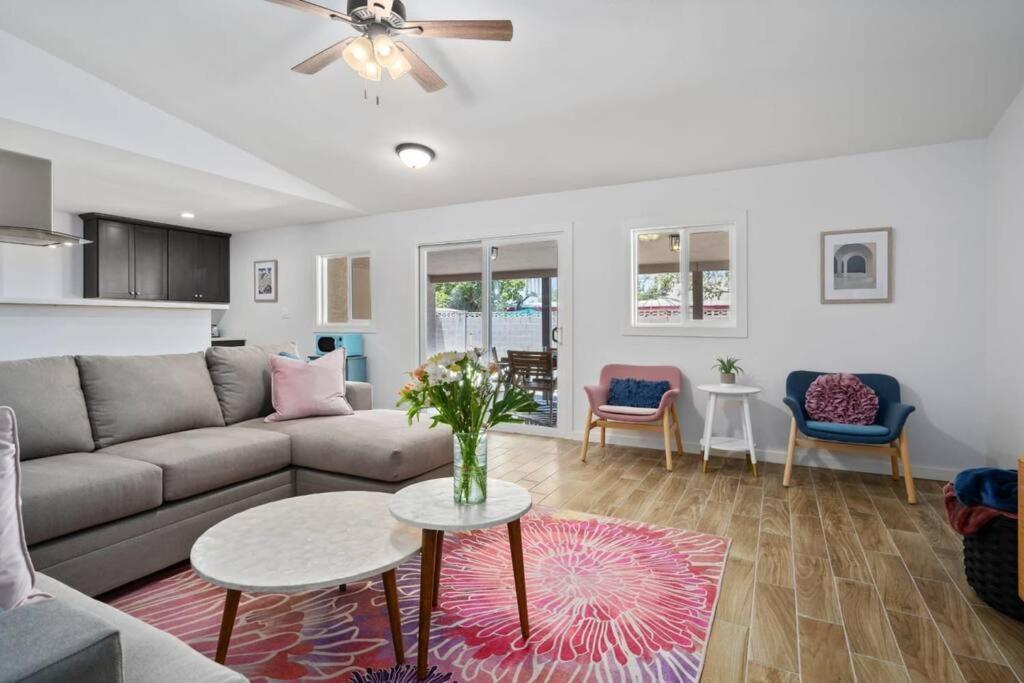 Fab Phx Getaway W/ Pool & Fire Pit Villa Финикс Екстериор снимка